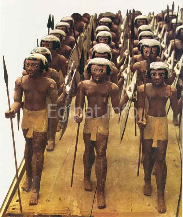 Vojnici iz perioda vladavine IX i X dinastije
