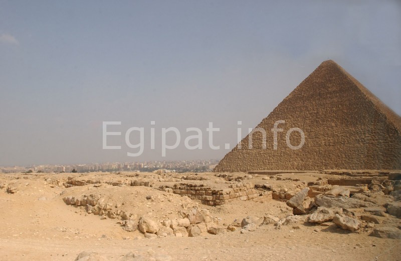 Egipat - Piramide - slike Egipta Kairo Hurgada Sarm el Seik Asuan Aleksandrija piramide sfinga Keops Kefren Kleopatra Crveno more leto letevanje 2014 Egipat letovanje