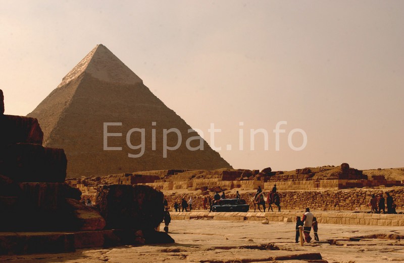 Egipat - Piramide - slike Egipta Kairo Hurgada Sarm el Seik Asuan Aleksandrija piramide sfinga Keops Kefren Kleopatra Crveno more leto letevanje 2014 Egipat letovanje