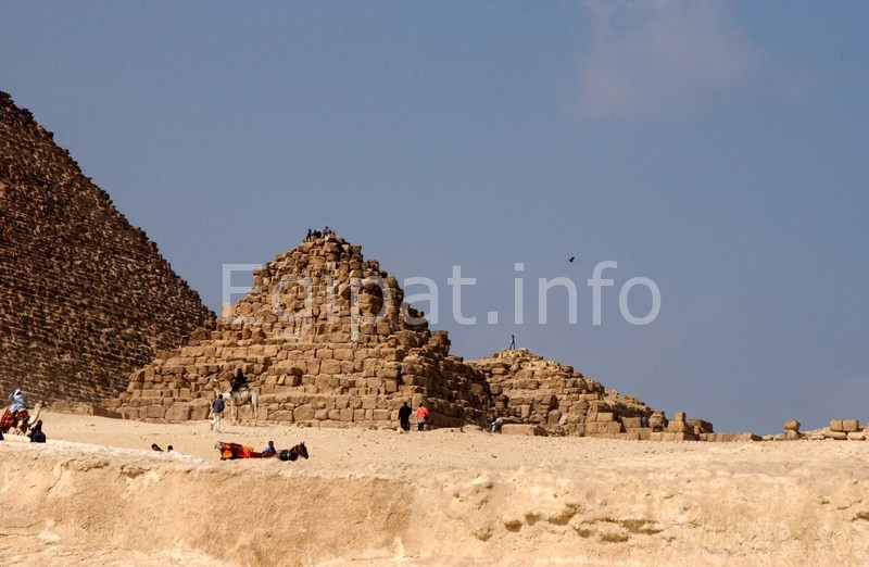 Egipat - Piramide - slike Egipta Kairo Hurgada Sarm el Seik Asuan Aleksandrija piramide sfinga Keops Kefren Kleopatra Crveno more leto letevanje 2014 Egipat letovanje